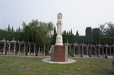陵园雕像